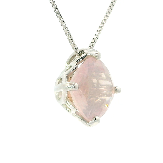 Julianna Rose Necklace in Rose Quartz