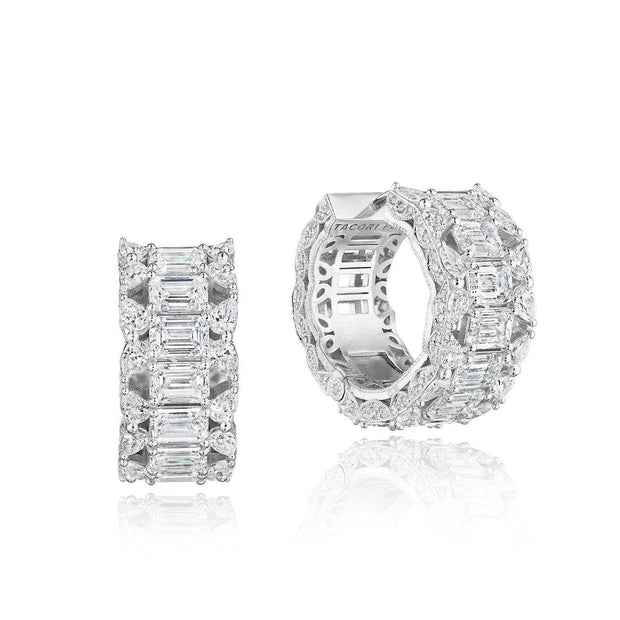 Linear Earring in Platinum