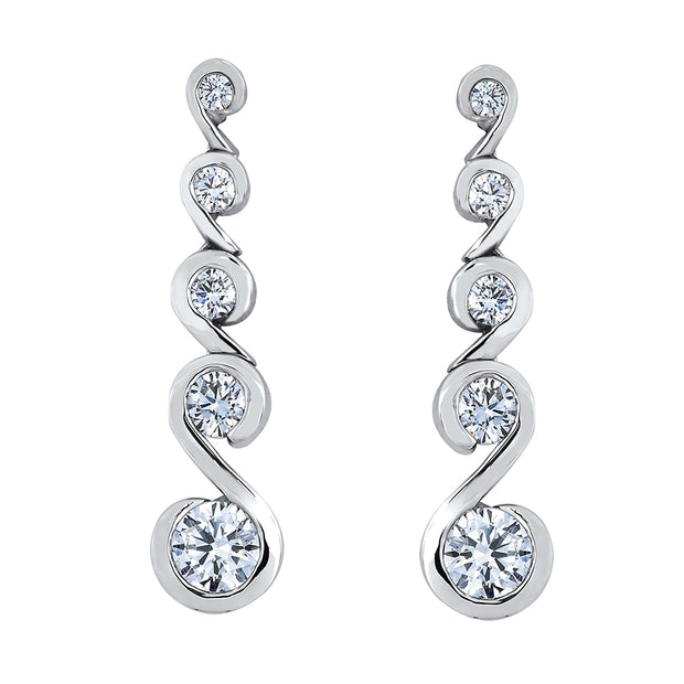 Boucles d'oreilles pendantes Tides of Love en diamants canadiens