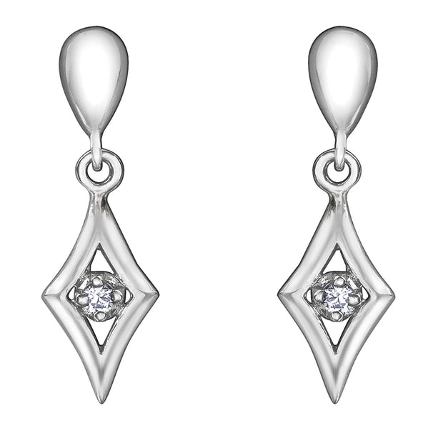 Boucles d'oreilles pendantes classiques en diamant canadien