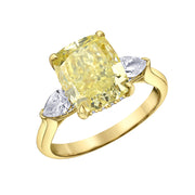 Bague de fiançailles avec diamant canadien jaune taille radiant fantaisie