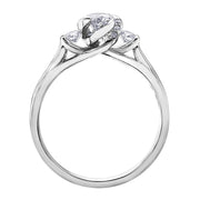 Canadian Diamond Engagement Ring with Twist Detail