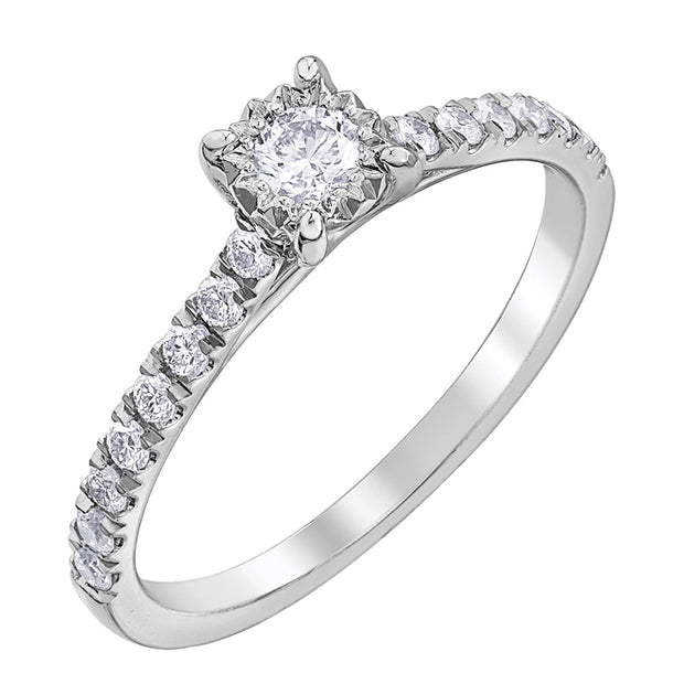Gorgeous Round Canadian Diamond Ring