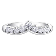 Alliance de diamants inspirée du diadème