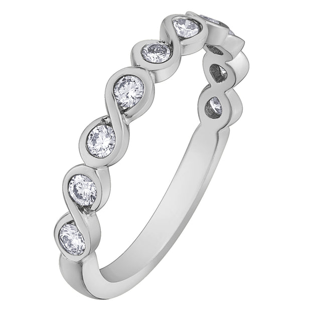 Canadian Diamond Infinity Ring