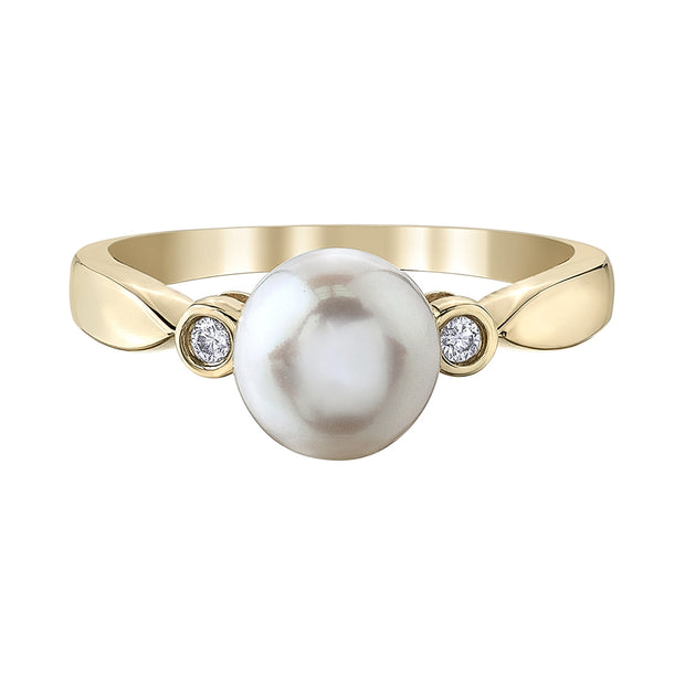 Pearl and Diamond Three-Stone Ring