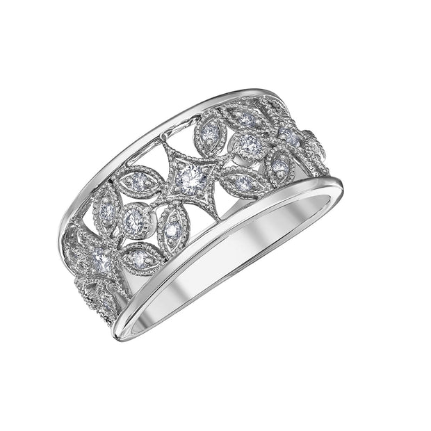 Vintage-Inspired Diamond Ring with Milgrain Detailing