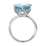 Stunning Sky Blue Topaz Solitaire Ring