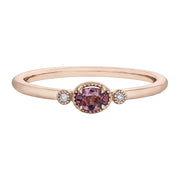 Bague trois pierres en tourmaline rose ovale et diamants