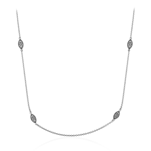 Necklace in 18k Gold with Diamonds
