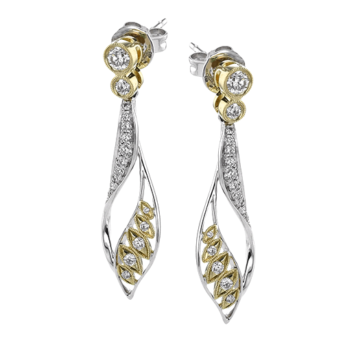 Boucle d'oreille en or 18 carats avec diamants