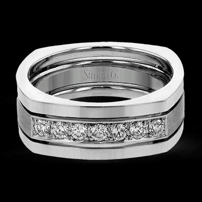 Men Ring in 14k Gold with Diamonds