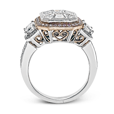 Engagement Ring in 18k Gold with Diamonds