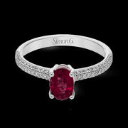 Color Ring in 18k Gold with Diamonds