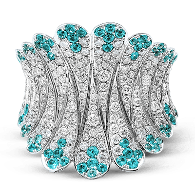 Color Ring in 18k Gold with Diamonds
