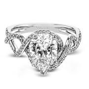 Engagement Ring in 18k Gold with Diamonds