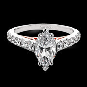 Engagement Ring in 18k Gold with Diamonds