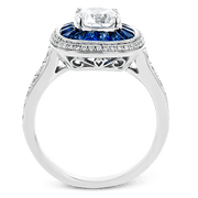 Engagement Ring in 18k Gold with Diamonds