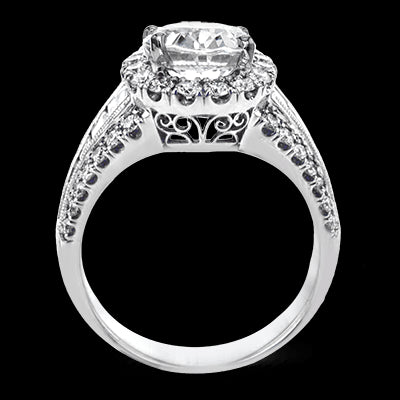 Engagement Ring in 18k Gold with Diamonds