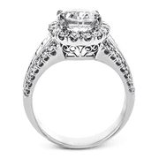 Engagement Ring in 18k Gold with Diamonds