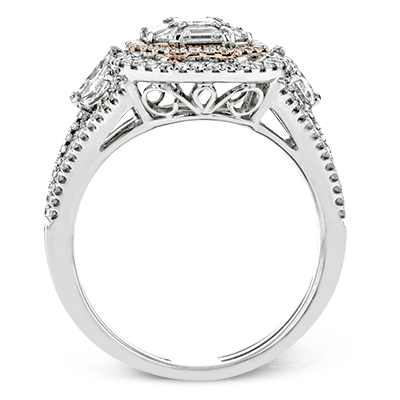 Engagement Ring in 18k Gold with Diamonds