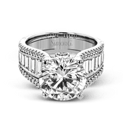 Engagement Ring in 18k Gold with Diamonds