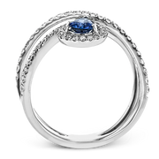 Color Ring in 18k Gold with Diamonds