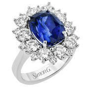 Color Ring in 18k Gold with Diamonds