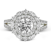 Engagement Ring in 18k Gold with Diamonds