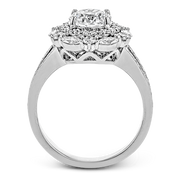 Engagement Ring in 18k Gold with Diamonds
