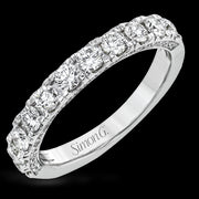 Engagement Ring in 18k Gold with Diamonds