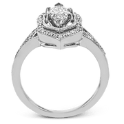 Engagement Ring in 18k Gold with Diamonds