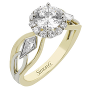 Engagement Ring in 18k Gold with Diamonds