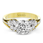 Engagement Ring in 18k Gold