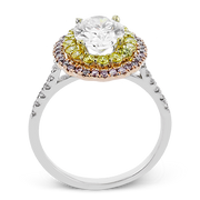 Engagement Ring in 18k Gold with Diamonds