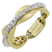 Right Hand Ring in 18k Gold with Diamonds