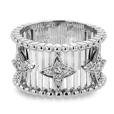 Right Hand Ring in 18k Gold with Diamonds