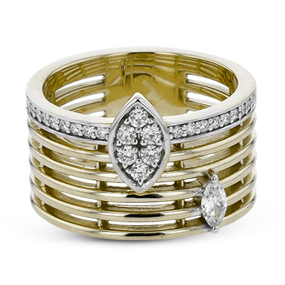 Right Hand Ring in 18k Gold with Diamonds