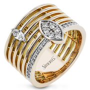 Right Hand Ring in 18k Gold with Diamonds