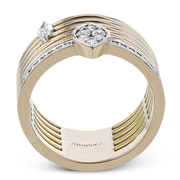 Right Hand Ring in 18k Gold with Diamonds