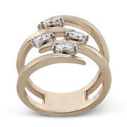 Right Hand Ring in 18k Gold