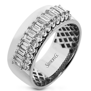 Right Hand Ring in 18k Gold with Diamonds