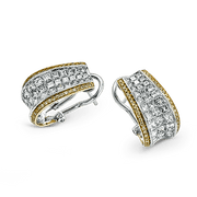 Earring in 18k Gold