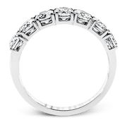 Anniversary Ring in Platinum with Diamonds