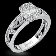 Engagement Ring in 18k Gold with Diamonds