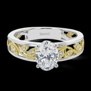 Engagement Ring in 18k Gold with Diamonds