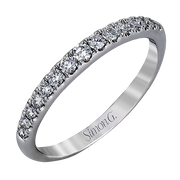 Wedding Band in 18k Gold with Diamonds