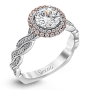 Engagement Ring in 18k Gold with Diamonds