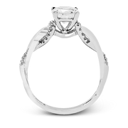 Engagement Ring in 18k Gold with Diamonds