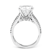 Engagement Ring in 18k Gold with Diamonds